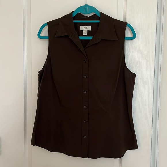 Brown button down sleeveless shirt - Picture 1 of 8